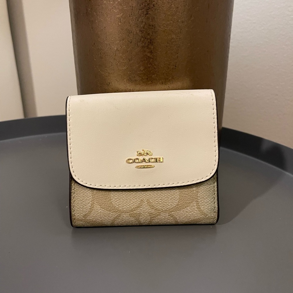 COACH WALLET ☁️